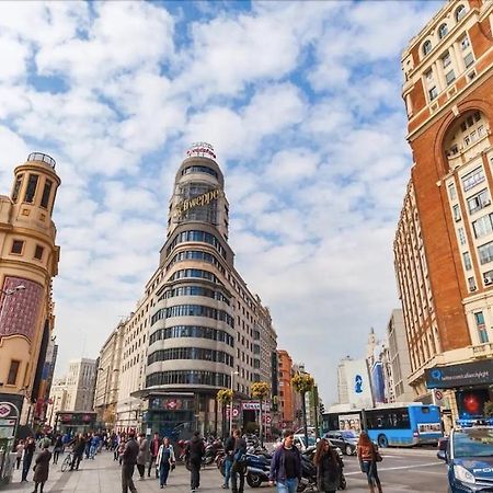 Apartments Plaza Callao Madrid Kültér fotó